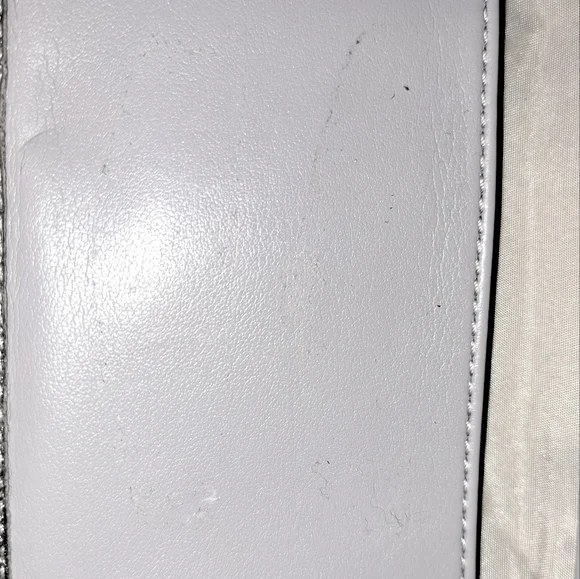 Coach Wallet - Picture 4 of 4